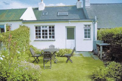 Dora's Cottage
