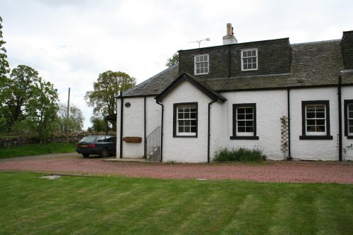 Romantic Brucehill Cottage in Scotland