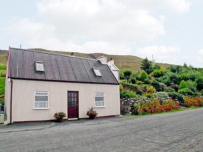 Linicro Cottage, Skye